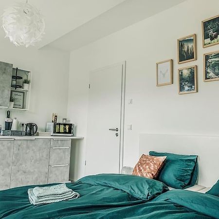 Modernes Doppelzimmer Friedewald Rhoenblick Екстериор снимка