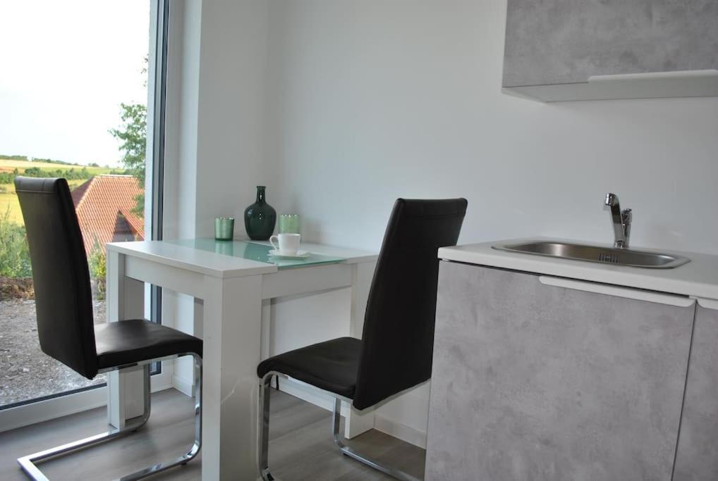 Modernes Doppelzimmer Friedewald Rhoenblick Екстериор снимка